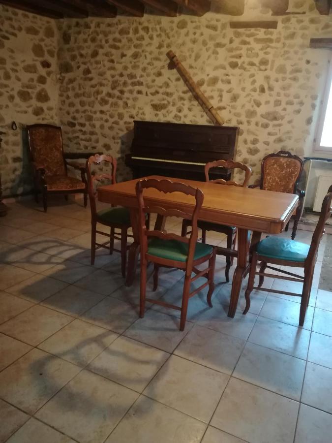 La Campagne Vallee De Chevreuse A 35 Km De Paris Fontenay-les-Briis Luaran gambar